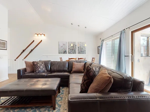 (undisclosed Address), Mammoth Lakes, CA 93546