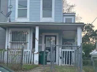 610 62nd Pl, Capitol Heights, MD 20743