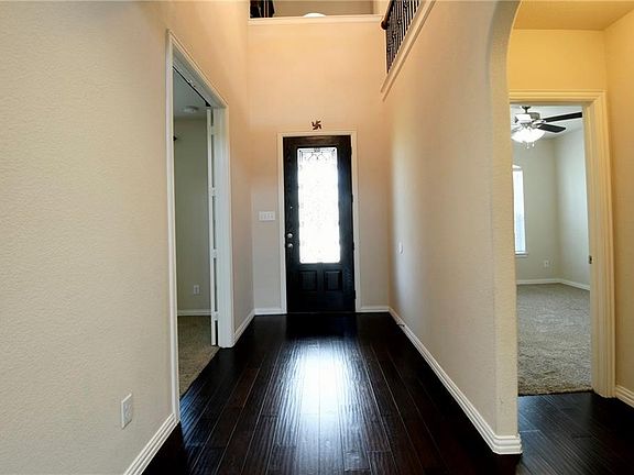 2nd image of 2436 Playa Del Mar Dr