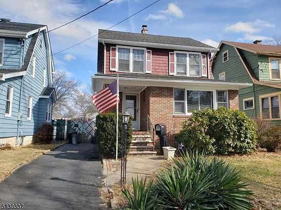 3rd image of 701 Linden Ave
