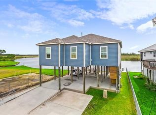58432 Lake Rd, Lacombe, LA 70445