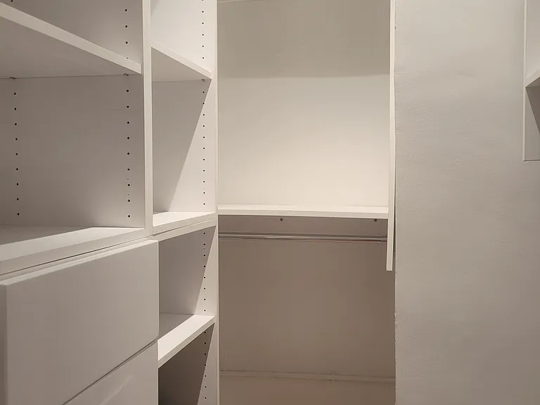 172 5th Ave #4B — Photo 3