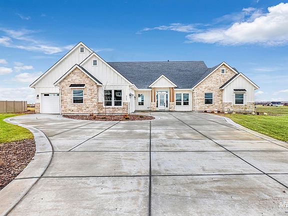 2nd image of 2744 Molivia Ct