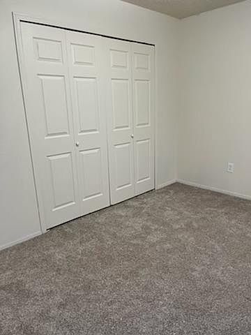 1st image of 1224 E 4th St #1