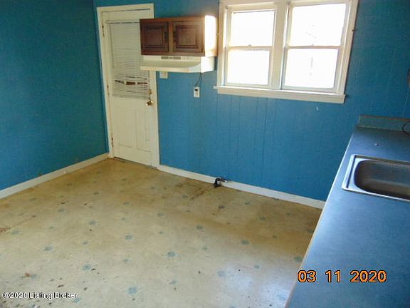 5th image of 1204 Bridget Dr