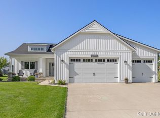 3944 Denali Dr, Hudsonville, MI 49426