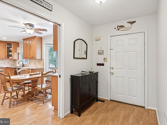 5th image of 1421 Valley Mill Ct