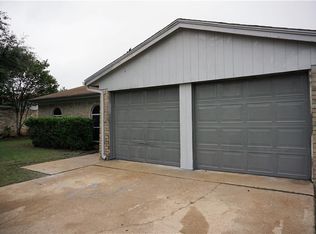 320 Tims Rd, Crowley, TX 76036