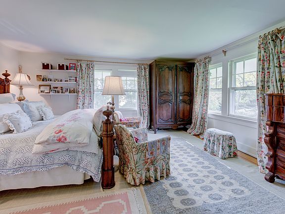 5th image of 80 Dunemere Ln