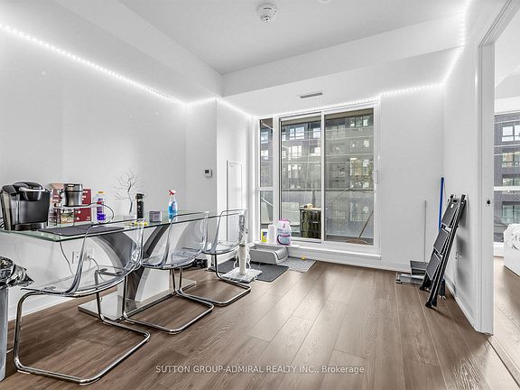 3rd image of 31 Tippett Rd #447