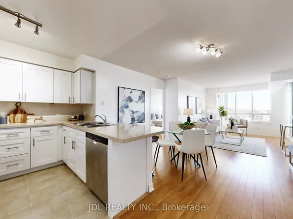 260 Doris Ave #906, Toronto, ON M2N 6X9