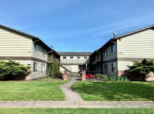 828 9th Ave #8, Longview, WA 98632