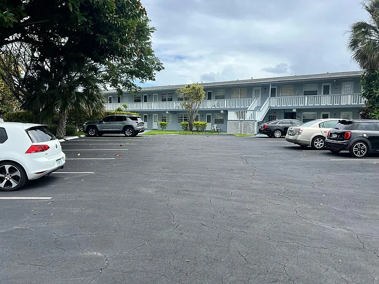 751 Pine Dr #101 — Photo 5