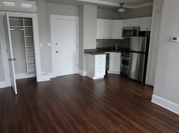 817 W Lakeside Pl #F320a52c6, Chicago, IL 60640