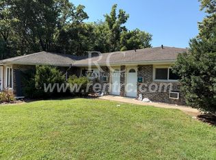 42A Schultz St, Danville, IL 61832