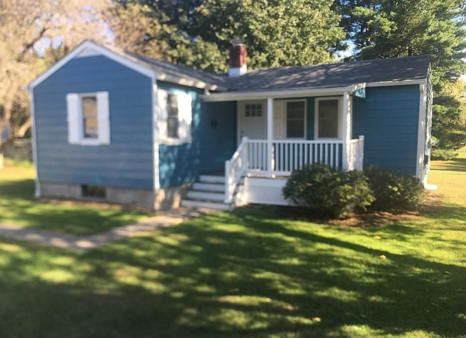 2nd image of 527 Wizac Ave