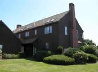 241 Sea Rd APT 1, Kennebunk, ME 04043