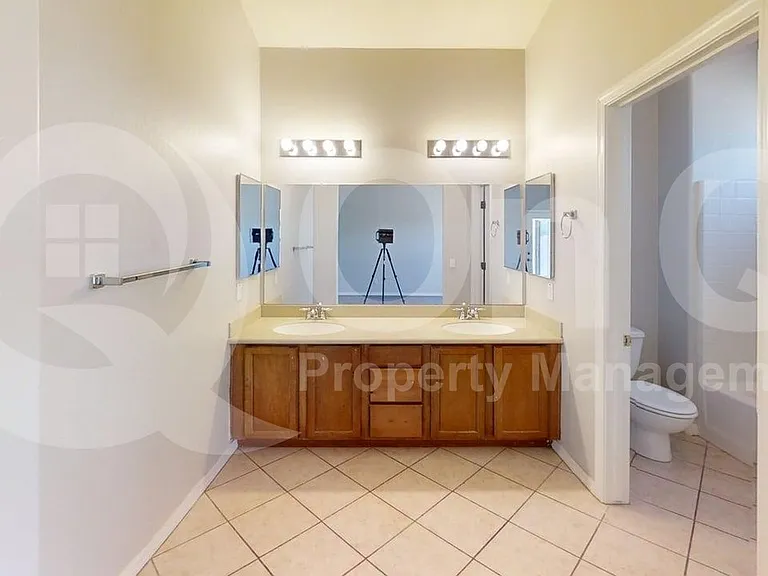 12134 W Ironwood St — Photo 13