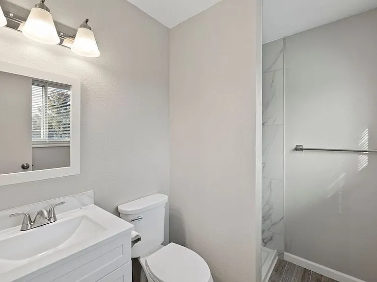 1404 Imperial Rd — Photo 18