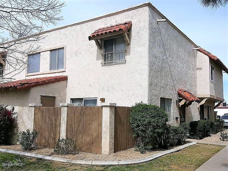 1st image of 1216 E Townley Ave