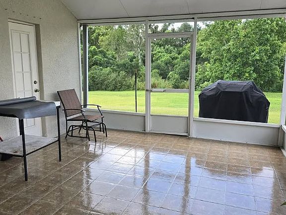 4th image of 10013B Bloomfield Hills Dr