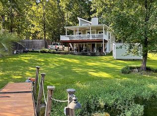 121 Crane Ln, Gilbert, SC 29054