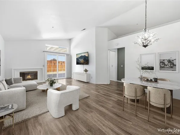 15516 Carrera Dr, Fontana, CA 92337