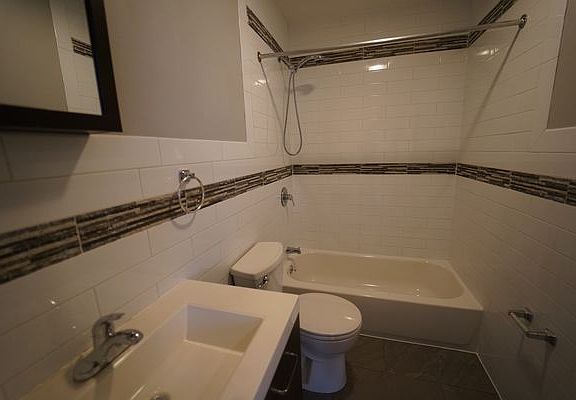 3rd image of 294 Willis Ave APT 2