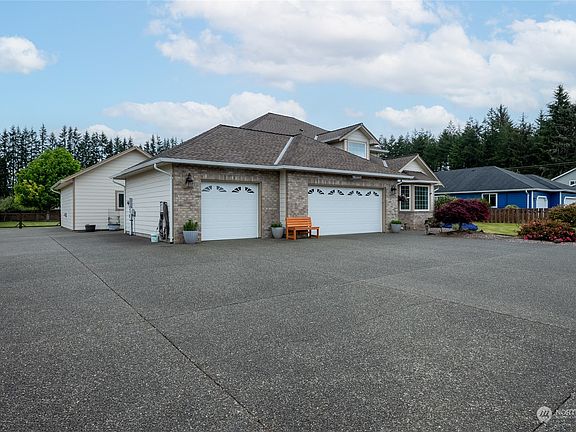 2nd image of 10 Ashley Drive