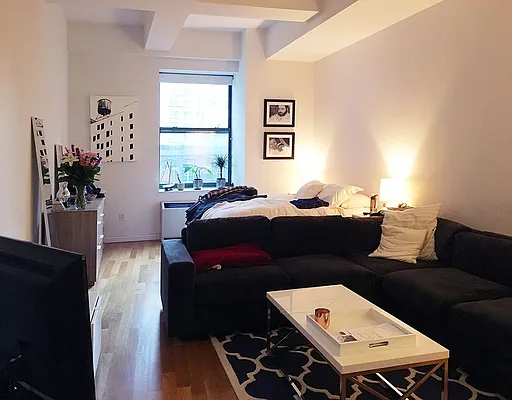 Rented by Nest Seekers International | media 8