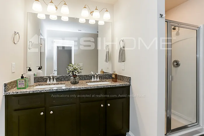 233 Victory Creek Ln — Photo 11