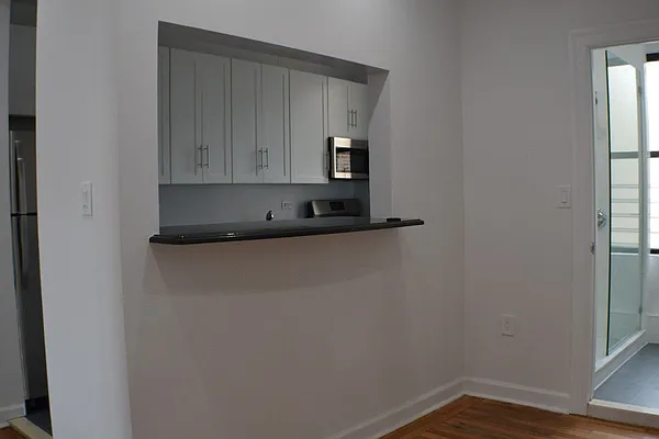 Rented by Christie Property Group | media 17