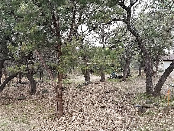 3rd image of 000 Lakeview Dr