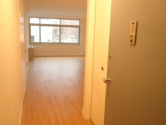 Foyer Entryway