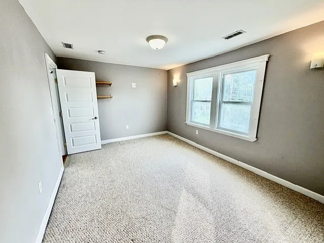 64 Robertson St — Photo 27