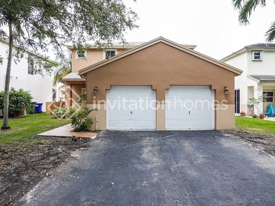 1st image of 141 NW 207th Ave