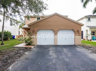 141 NW 207th Ave, Hollywood, FL 33029
