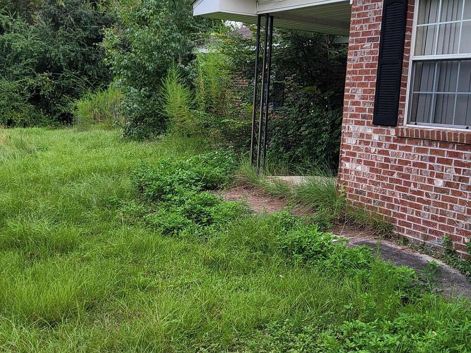 1st image of 3335 PEANUT Road
