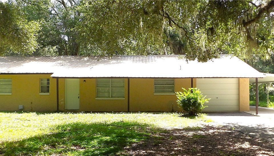 1st image of 8935 N Basswood Ave