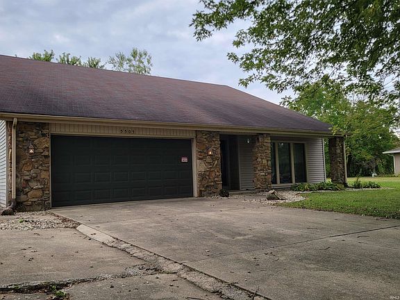 3rd image of 5505 N Leslie Dr