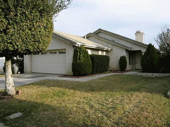 2nd image of 10326 Crossing Green Cir