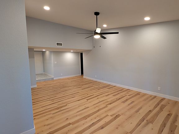 3rd image of 4518 W Desert Hills Dr