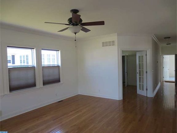 5th image of 226 Winding Carriage Ln