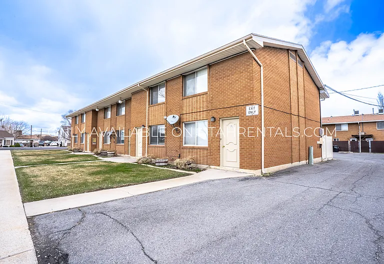 170 W 100 N — Photo 14