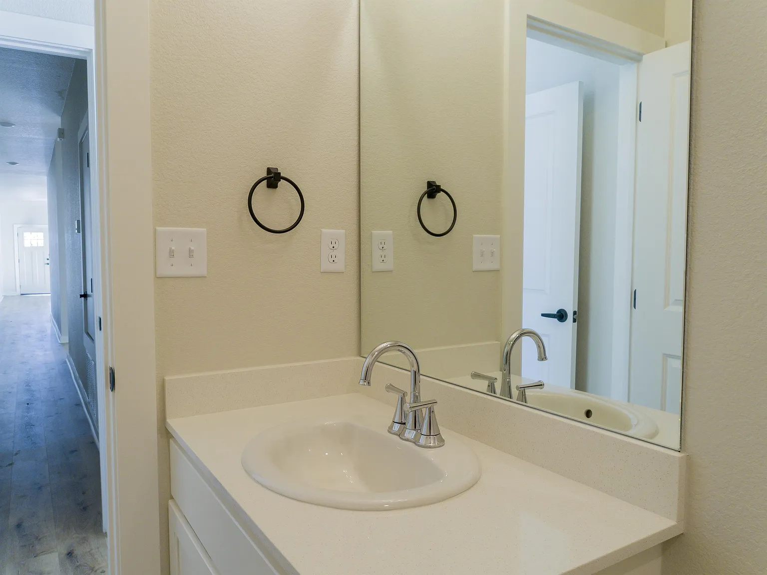 Ark Valley Flats - 28641 CR 24.6 - 1 — Photo 4