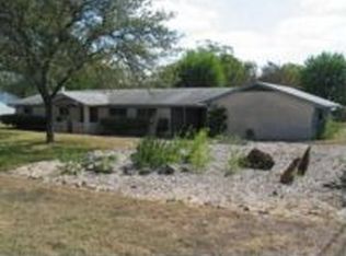 546 Oak Knoll Dr, San Antonio, TX 78228