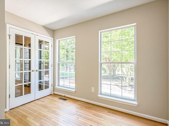 4th image of 2810 Hatboro Pl