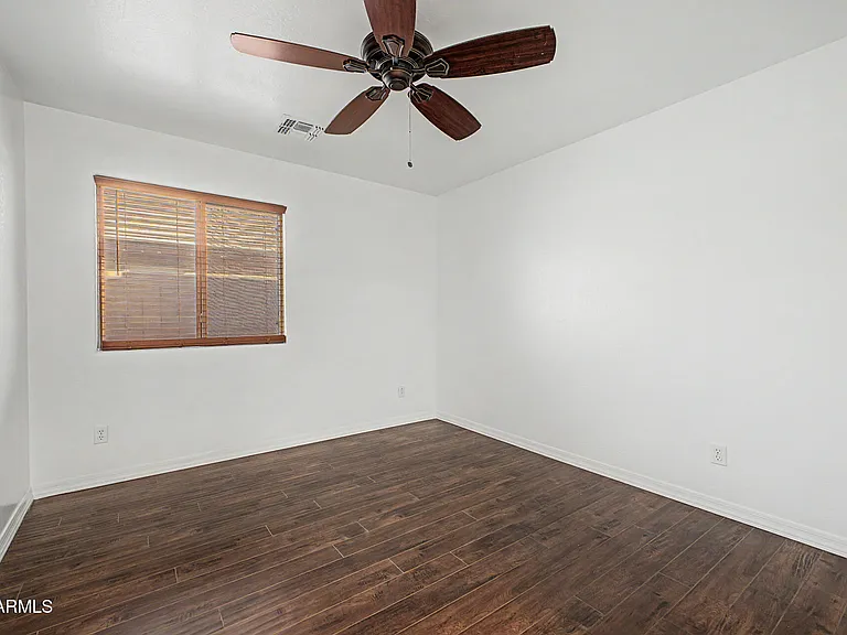 25537 W Forest Grove Ave — Photo 25