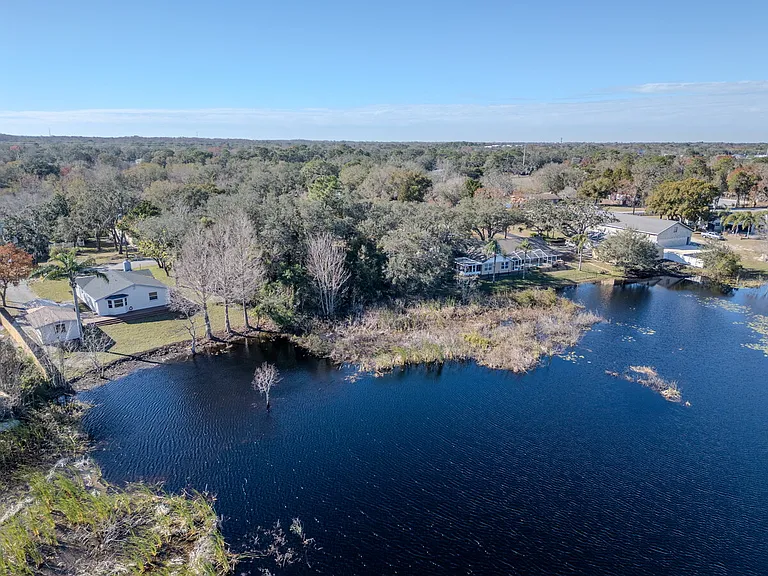 11416 Pine Forest Dr — Photo 41