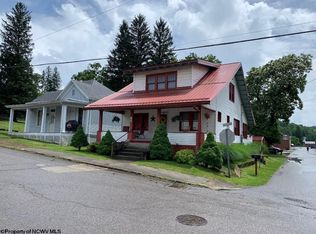 152 Bridge St, Belington, WV